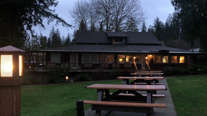 Lake Activities That Keep The Day Slow And Simple