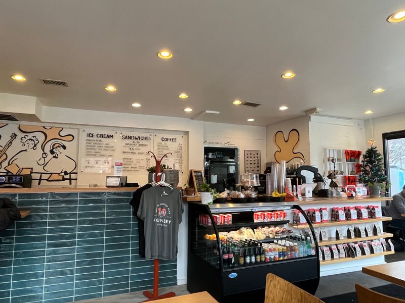 Foundry Provisions - 236 E 16th St