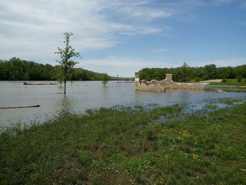 Wabash River Views and Parks