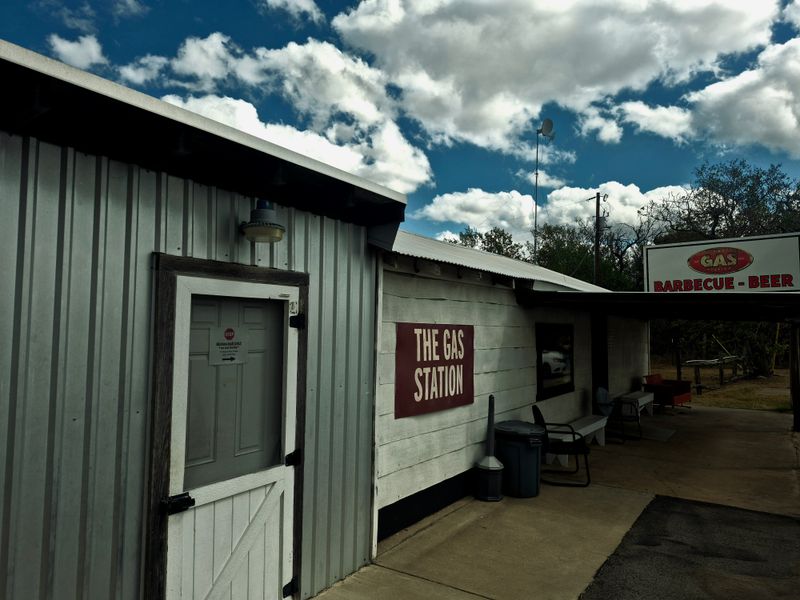 Fast Service That Keeps Lines Moving