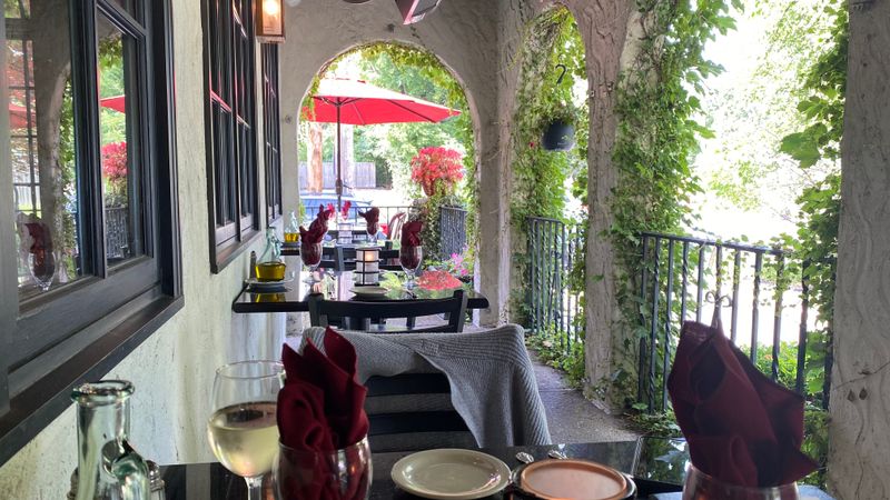 Mama Carolla's Old World Italian (Indianapolis)