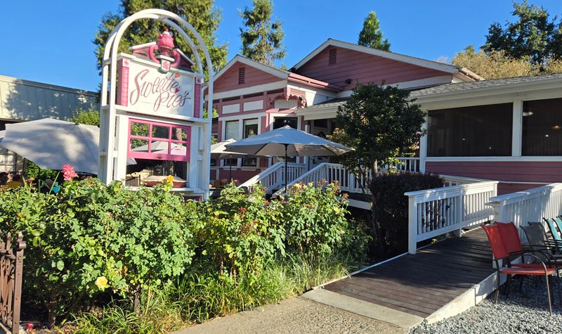 Sweetie Pie Bakery (Reno)