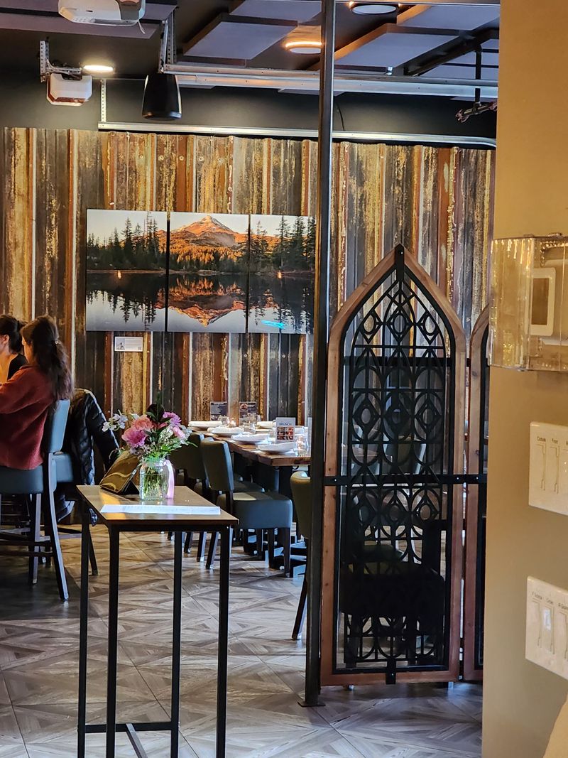 Two-Level Layout Offering Varied Experiences