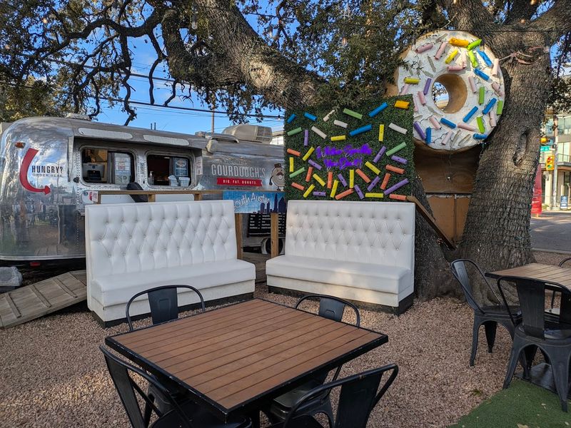 Gourdough's Big Fat Donuts & Coffee, Texas