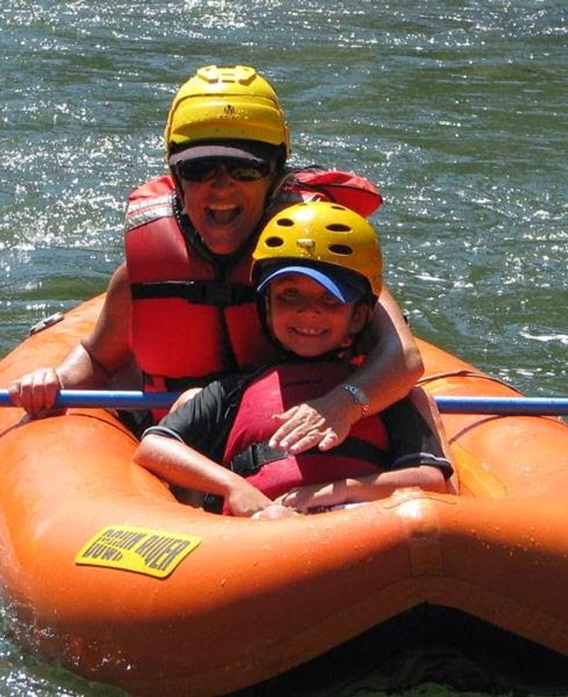 What to Pack for a Day on the Rogue