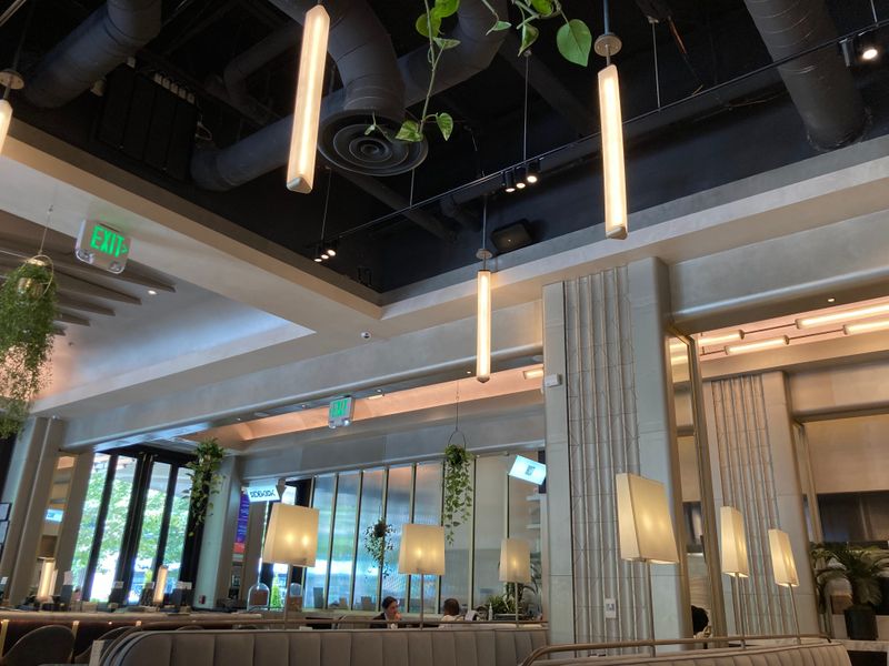 Retro Diner Vibes That Feel Like Home