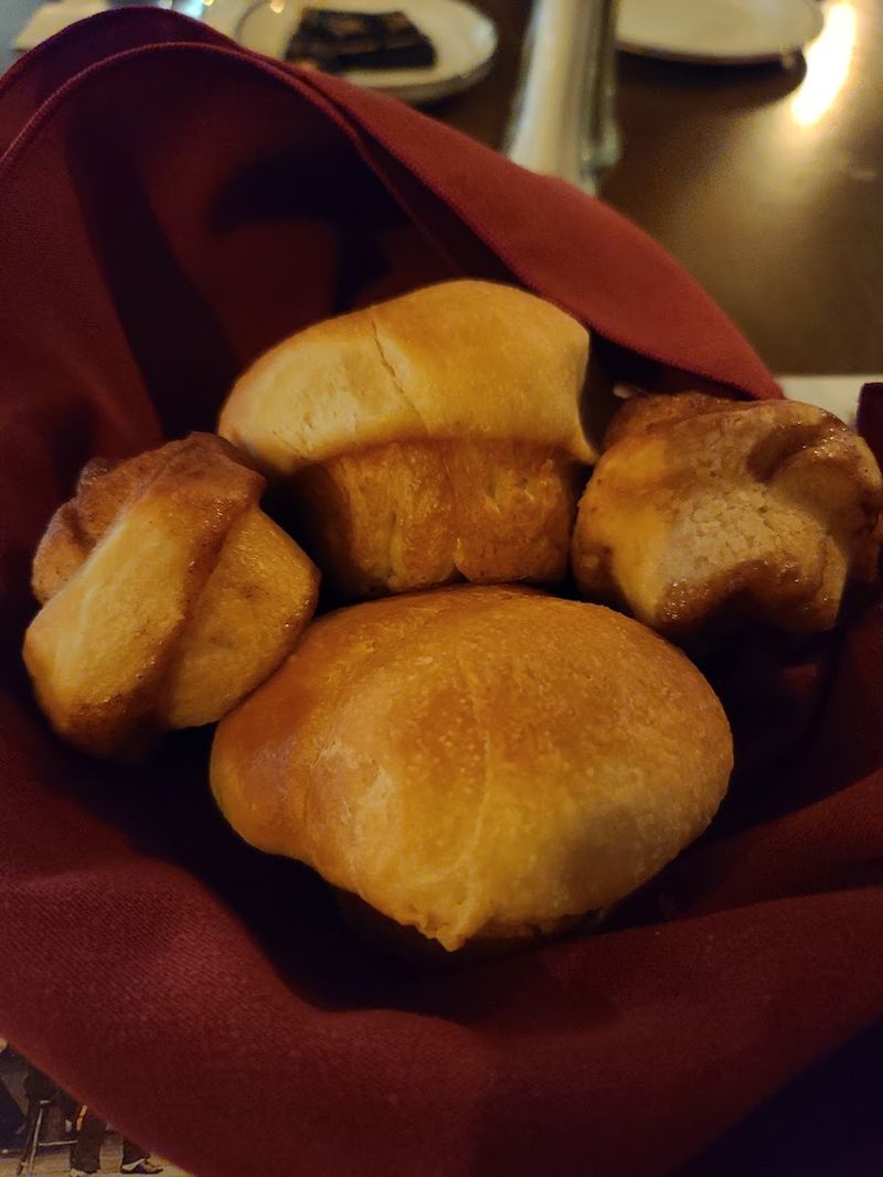 Those Addictive Homemade Rolls