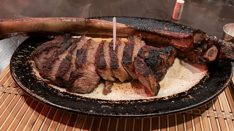 The Tomahawk Ribeye That Commands Attention