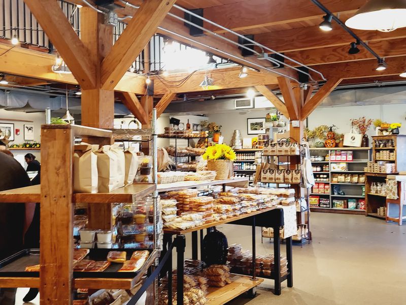 Wright’s Dairy Farm And Bakery