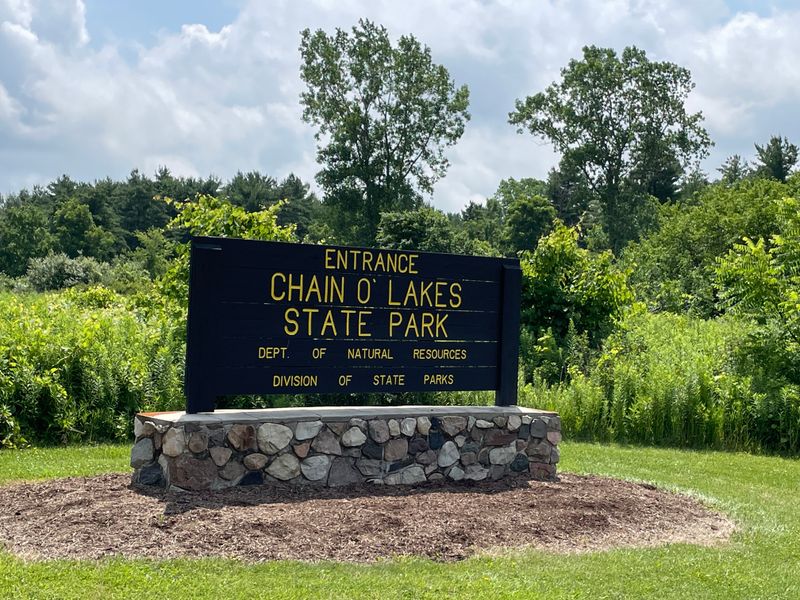 Chain O' Lakes State Park