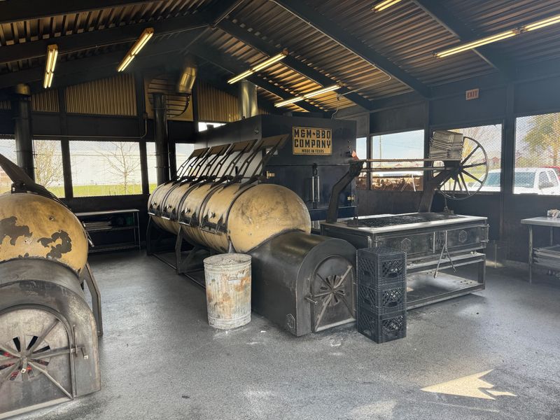 Smoker Tours Behind the Scenes