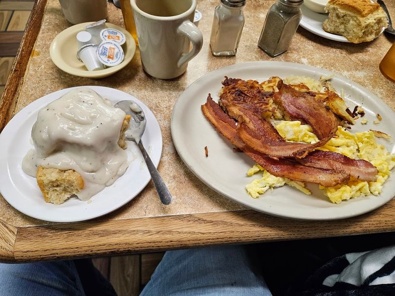 Breakfast Worth Waking Up Early For