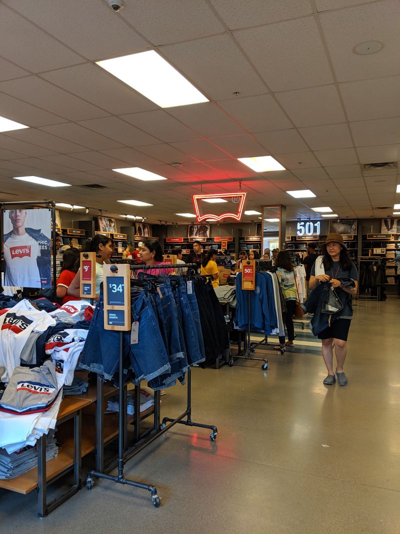 Levi's Outlet Proves Denim Never Goes Out of Style or Budget
