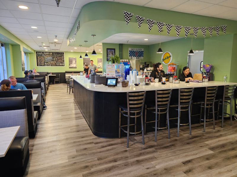 Service That Feels Like Family Without the Awkwardness