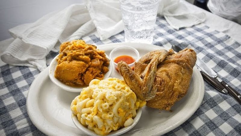 Fried Chicken With That Perfect Crispy Coating
