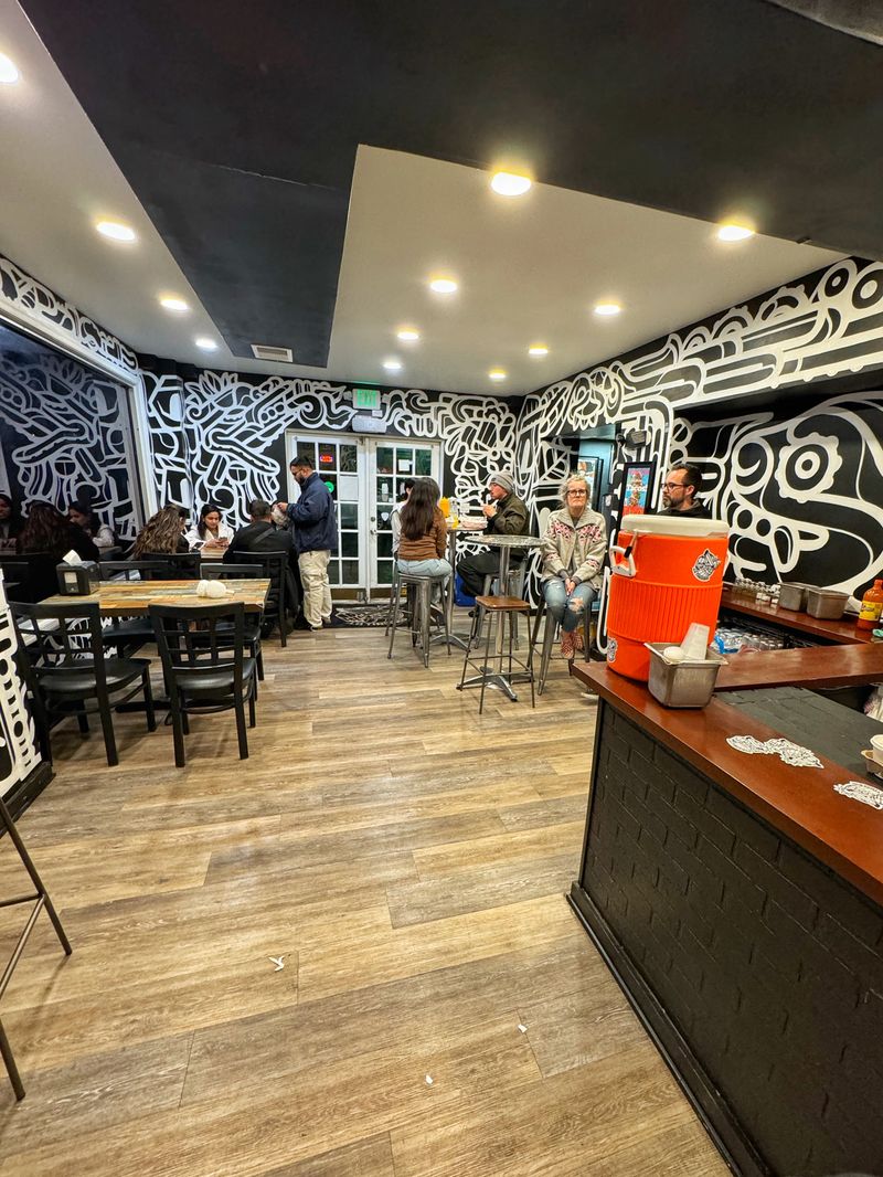 La Tingeria (Falls Church)