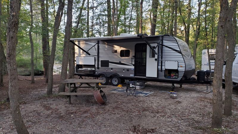 Live Music and Evening Entertainment