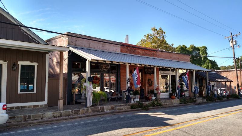 Local Artisan Community