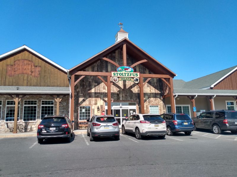 Stoltzfus Meats & Deli
