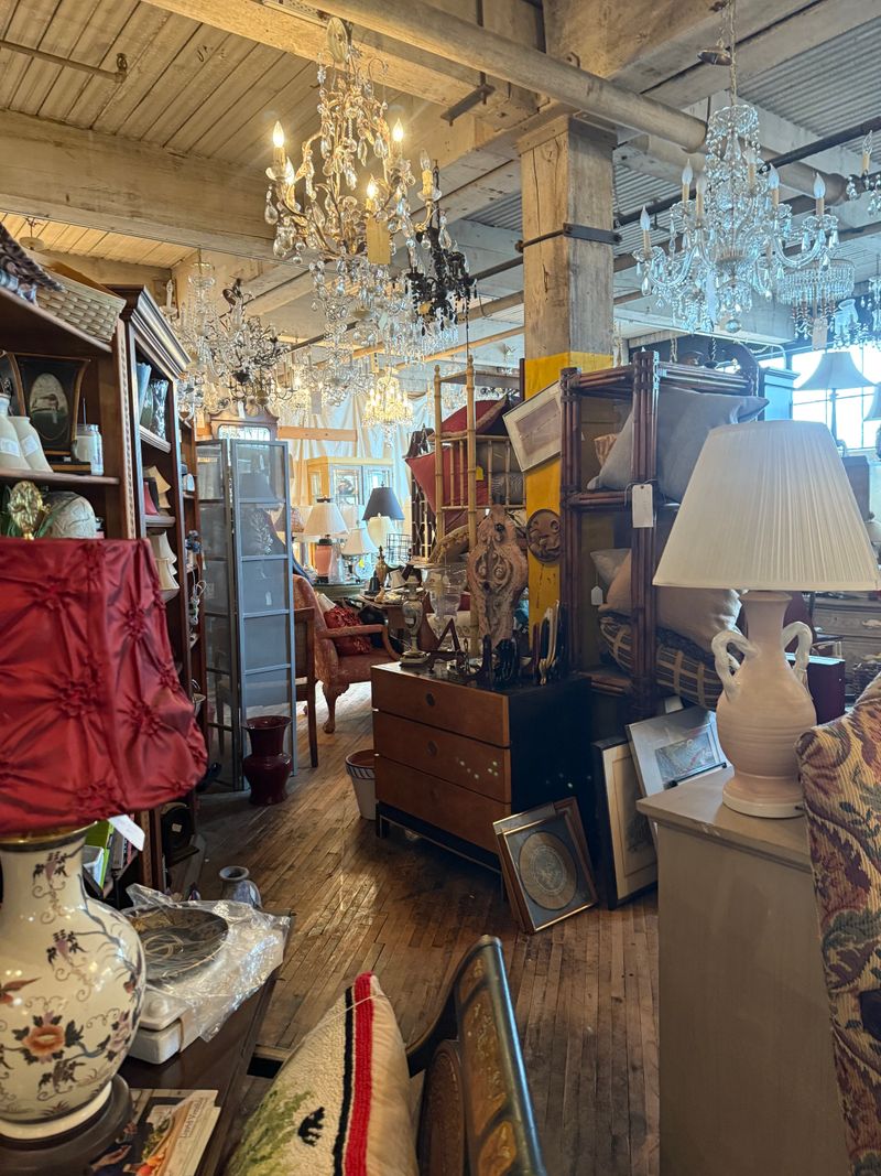 Vintage Shopping Spots Open Late For Night Owls