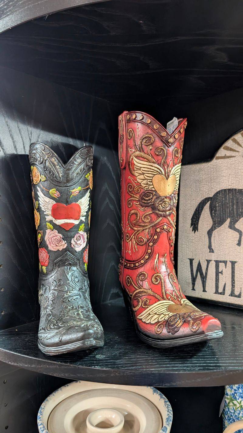 Rare Collectibles and Fine Art Worth the Hunt