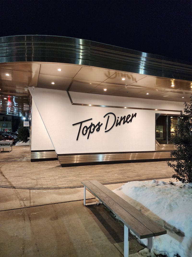 Tops Diner