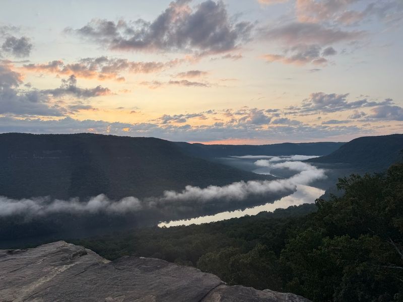 Snooper’s Rock (Prentice Cooper State Forest)