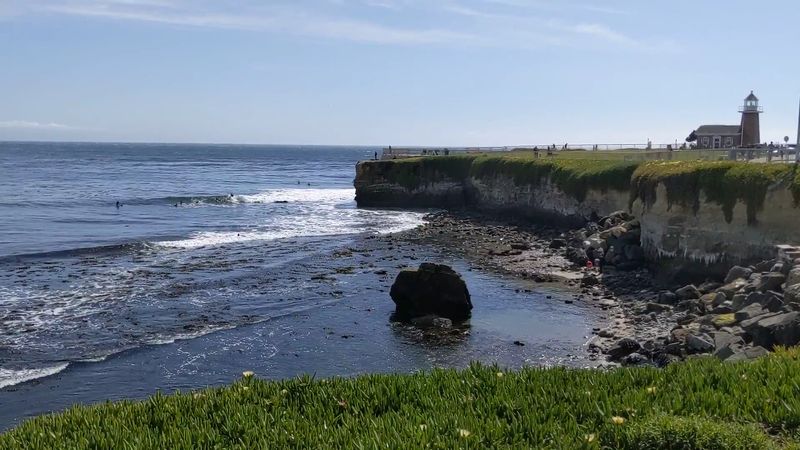 A Simple One-Day Route That Makes Santa Cruz Feel Effortlessly Quirky