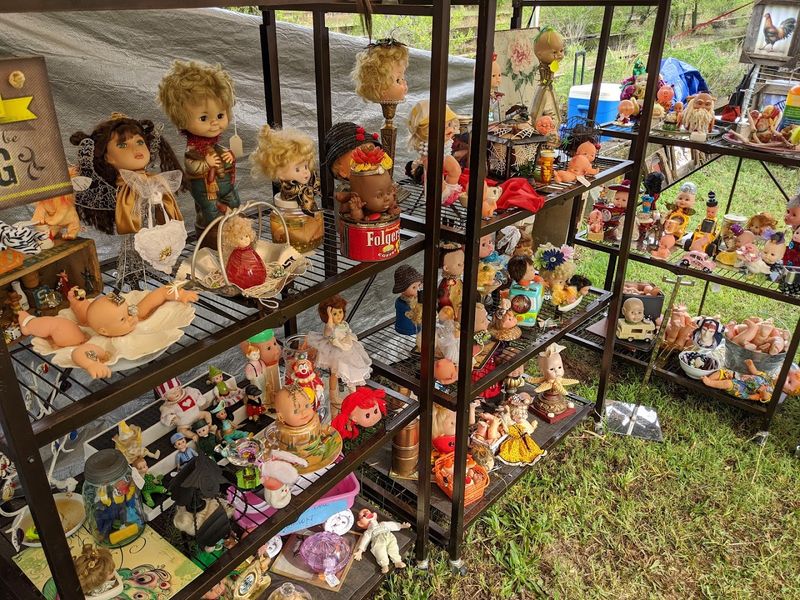 The Old Chicken Farm, Jones