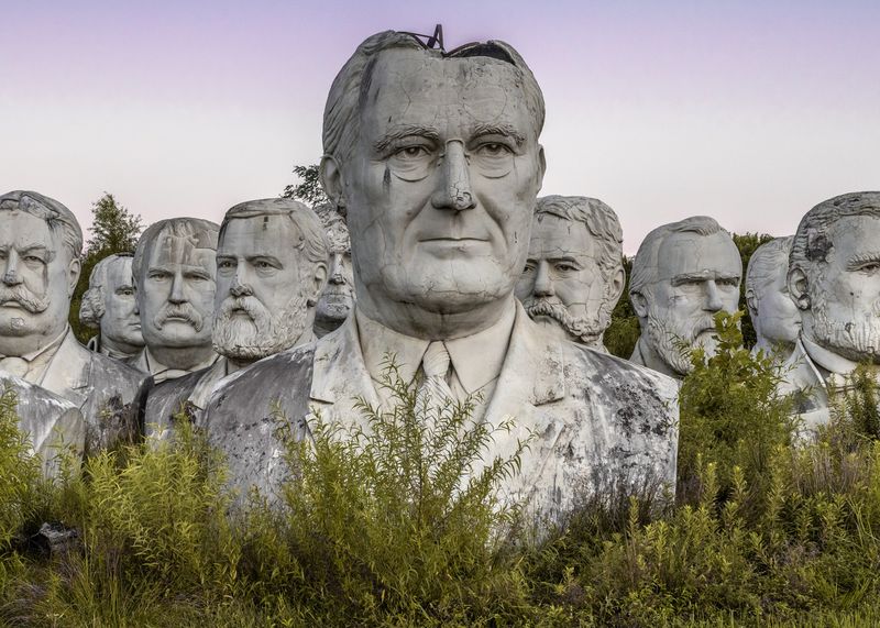 Presidential Heads Graveyard