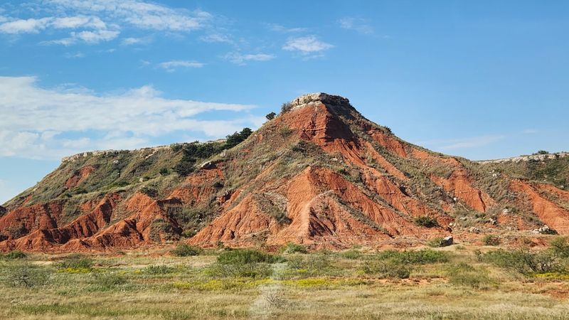 Red Rock Silence in Western Oklahoma: Gloss Mountain State Park, Fairview