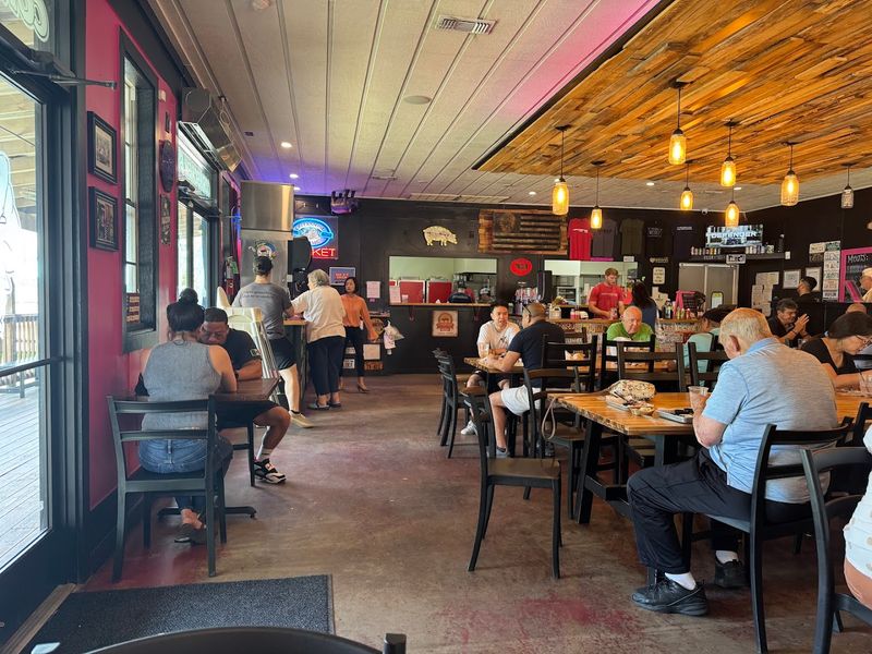 CorkScrew BBQ, Texas