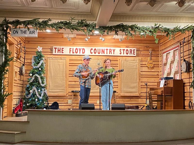 Floyd Country Store