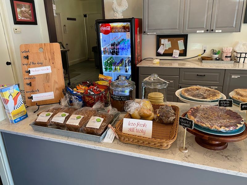 Sweet Tooth Satisfied: Bakeries and Dessert Spots