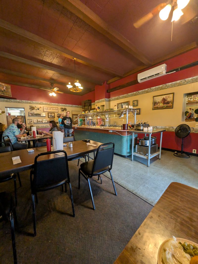 Stone's Family Restaurant