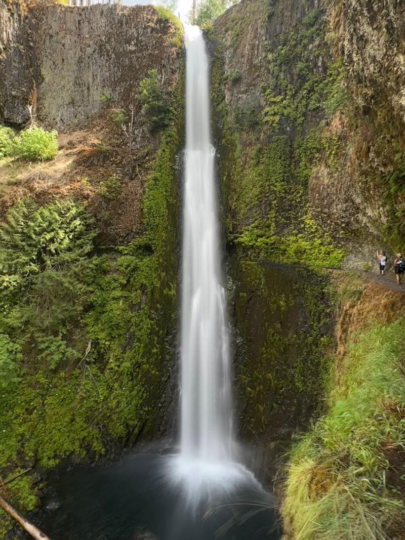 Tunnel Falls: Walking Behind a Waterfall Like a Movie Scene