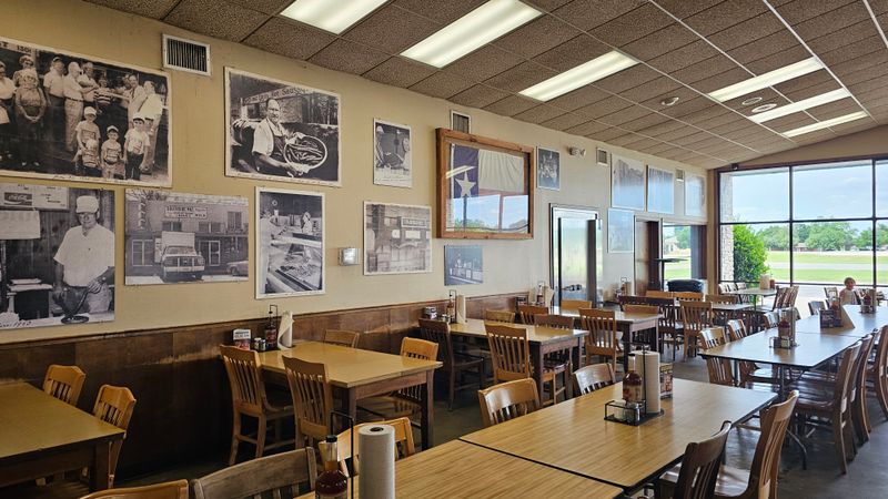 Sweet Endings with Cobbler and Blue Bell