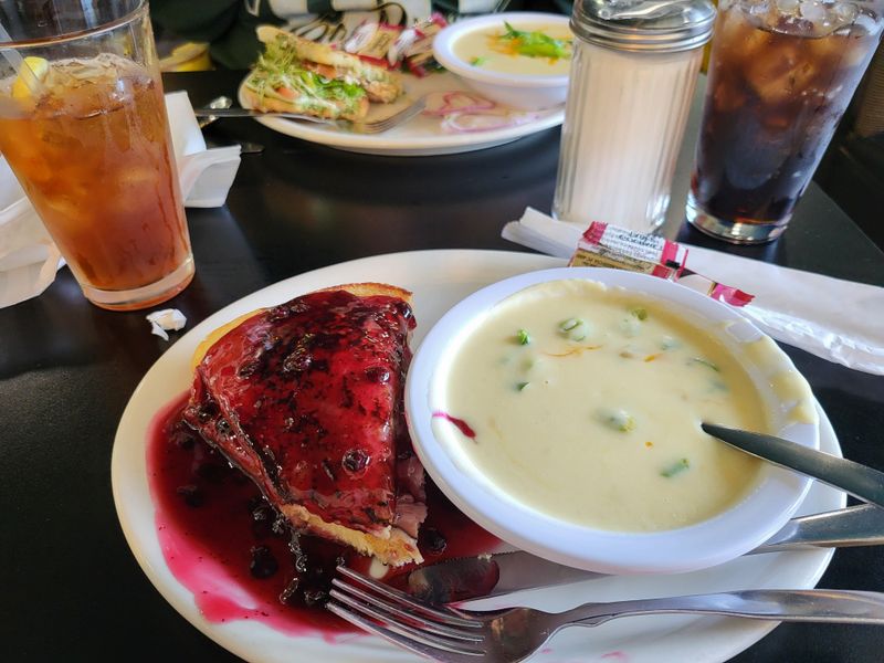 Fruit Pies That Make “Just One Slice” A Lie