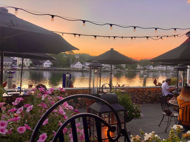 Waterfront Outdoor Seating Spots That Feel Like Instant Vacation