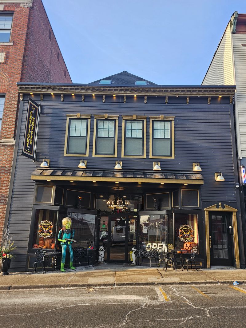 Why Customers Drive 45 Minutes For Their Coffee Fix