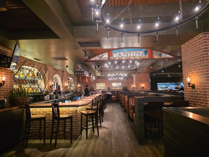 A Cozy, Lively Dining Room That Feels Built For Big Cravings