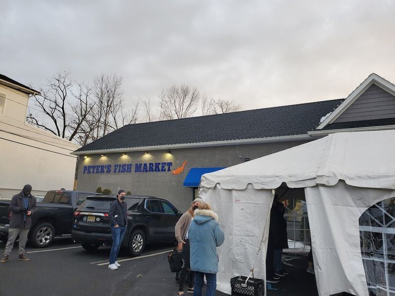 The Local Convenience That Feels Like A Neighborhood Gem