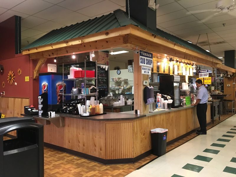 The Deli Case That Makes Sandwich Plans Easy