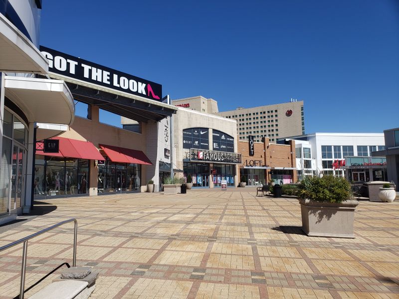 Over 100 Brand-Name Stores in One Walkable Destination