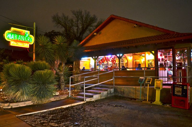 Habanero Cafe, Texas