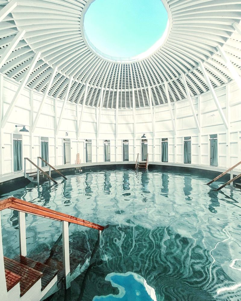 The Jefferson Pools Experience