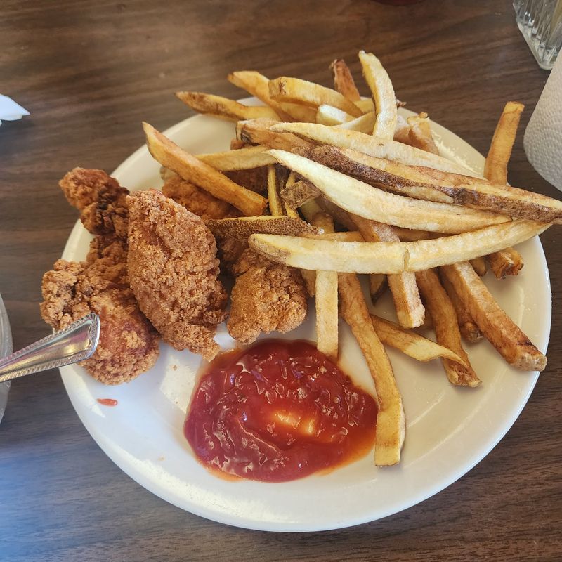 Hand-Cut Fries That Actually Taste Like Potatoes