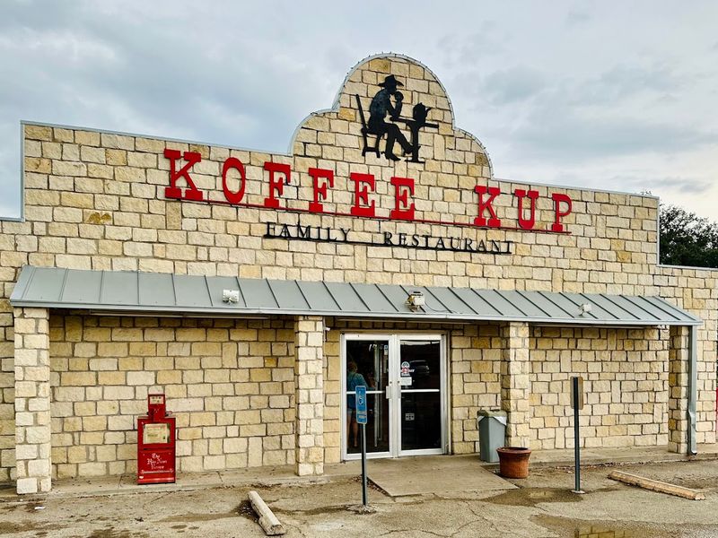 Why the Koffee Kup Belongs on Every Texas Road Trip List