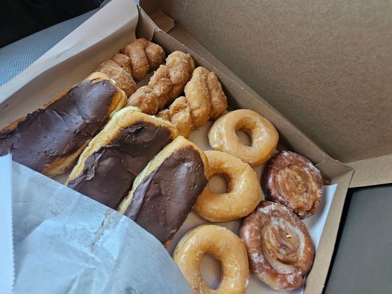 The Legendary Glazed Yeast Donuts That Started It All