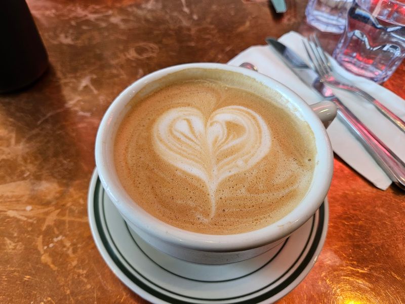 Coffee That Keeps Pace With the Food